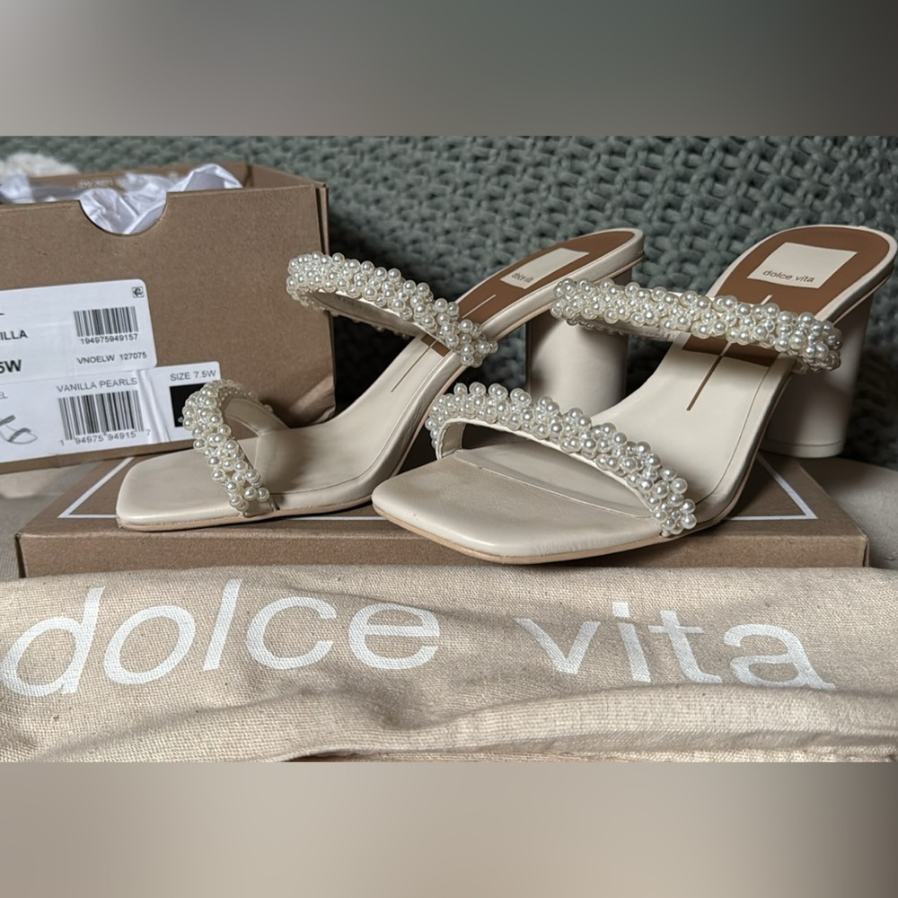 Dolce Vita Noel Heels